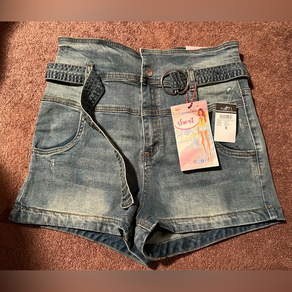 Rue21 Almost Famous High Rise Shorts